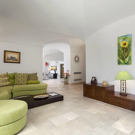 Il Noce Villa