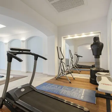 Il Noce Villa Sant'Agata sui due Golfi